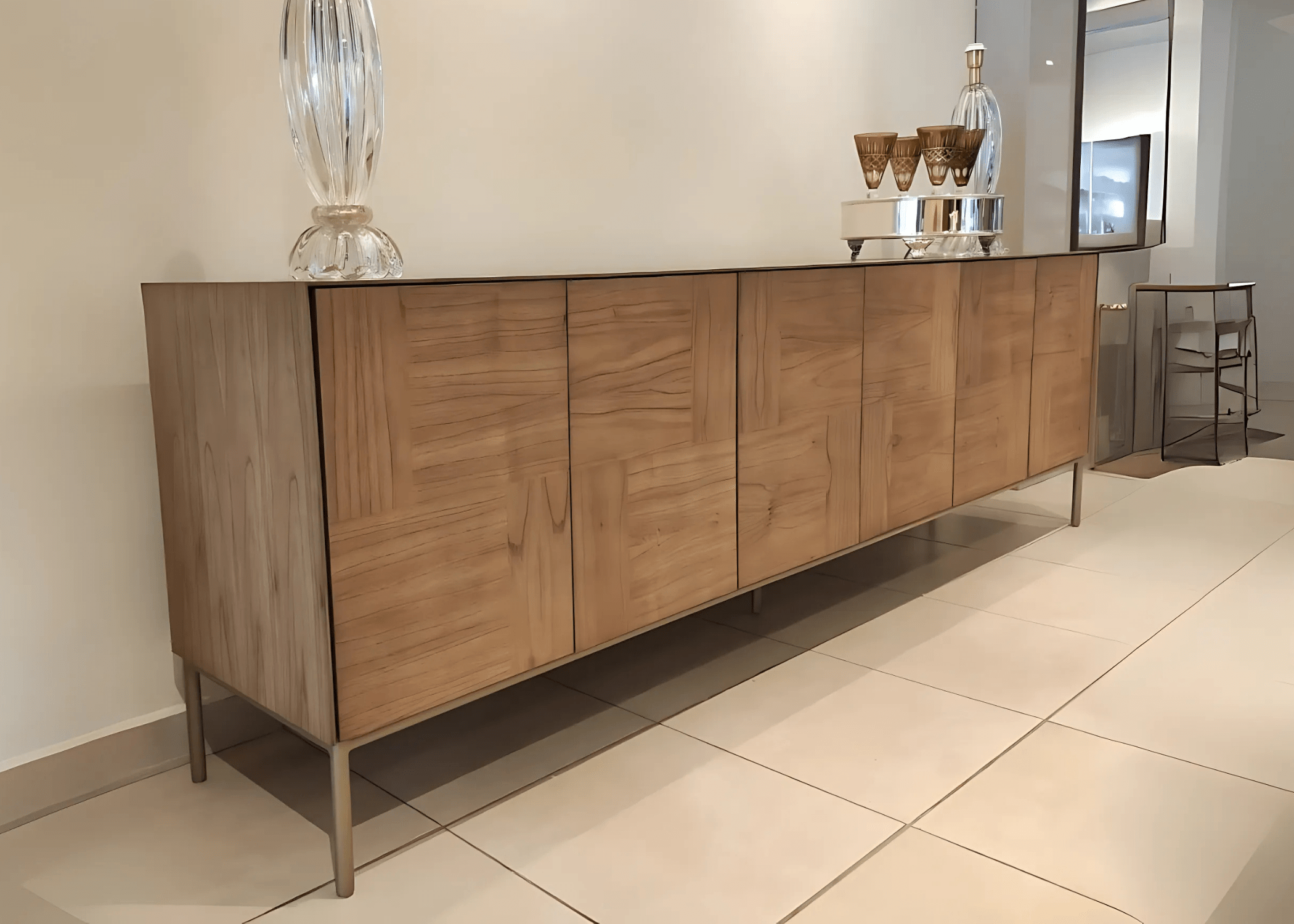 Complete seu espaço com o lindíssimo Buffet Régia.