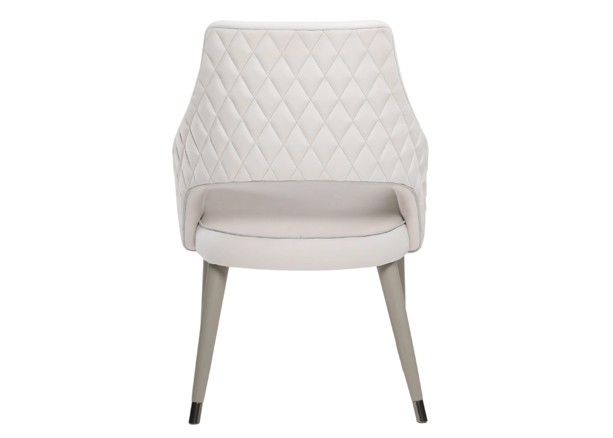 Acabamento refinado da Cadeira Vicenza, perfeita para salas de jantar.