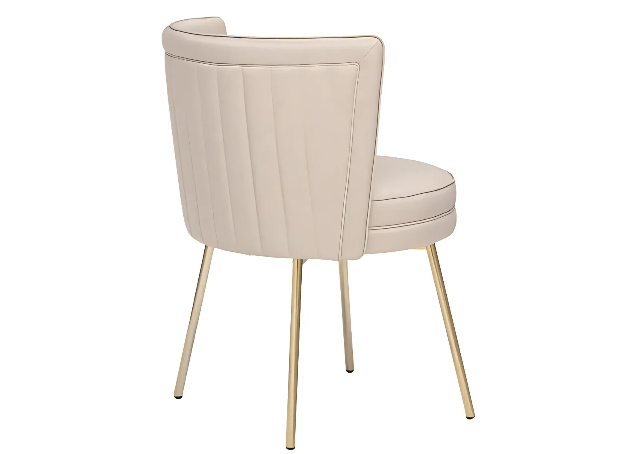 Detalhe do estofado macio da Cadeira Alaska em tom neutro.