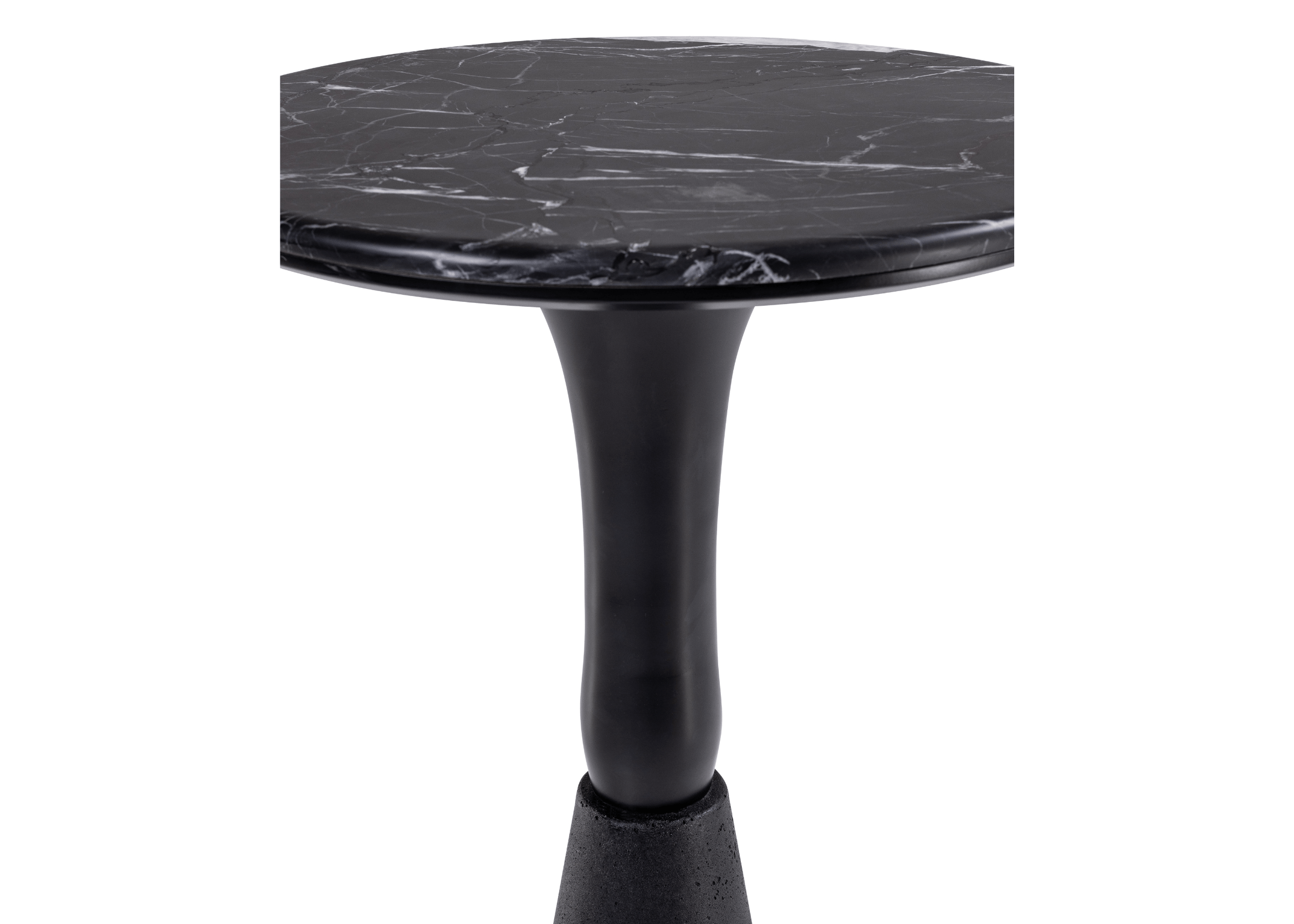 Detalhe do tampo em mármore da Mesa Bistrô Jade com seu design moderno