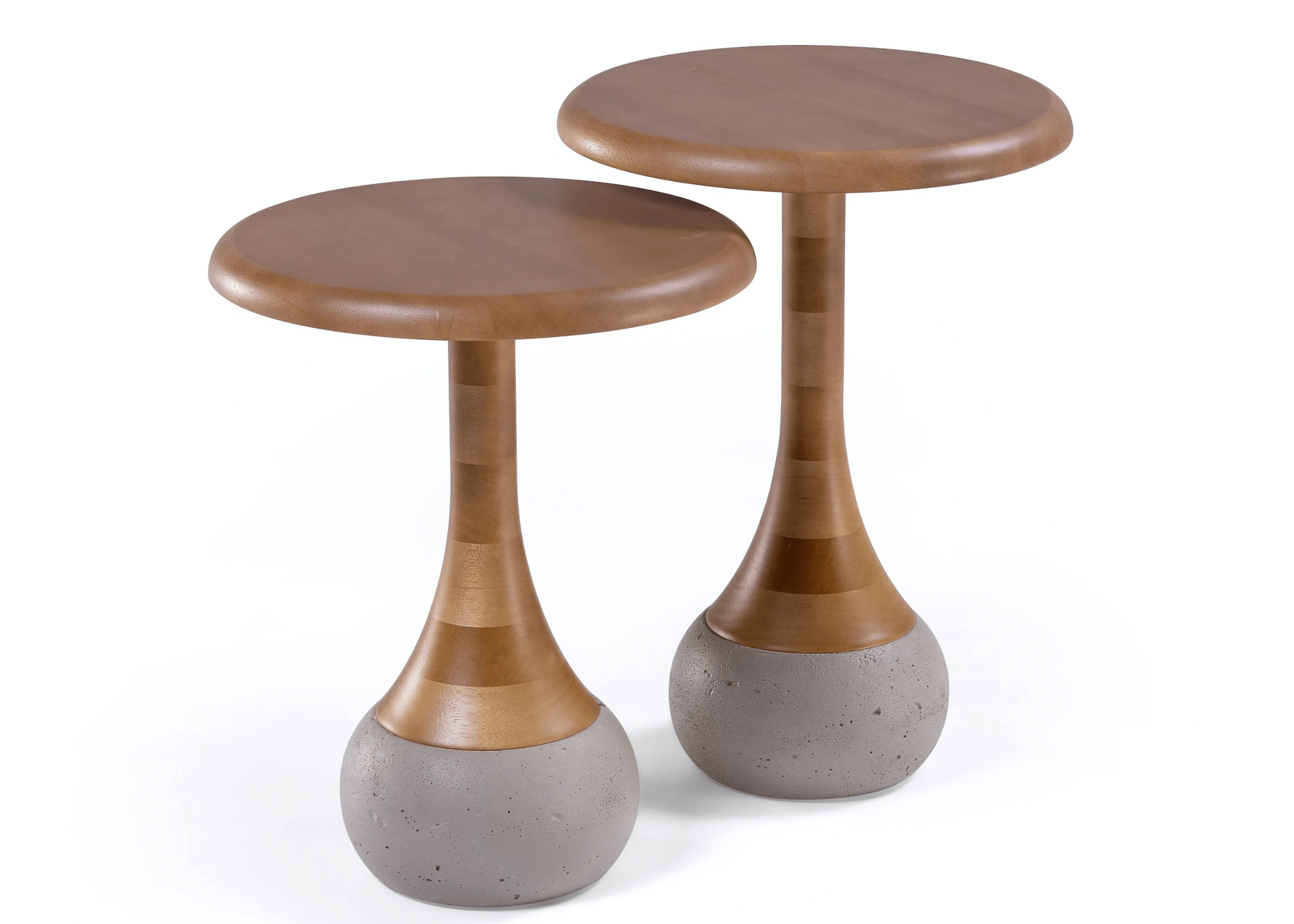 Mesa Lateral Cosmo com tampo redondo em madeira maciça amêndoa e detalhe da base em concreto corda.
