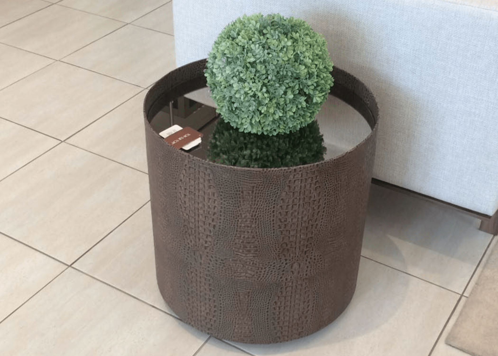 Ideal para quem busca versatilidade e requinte em um só móvel.