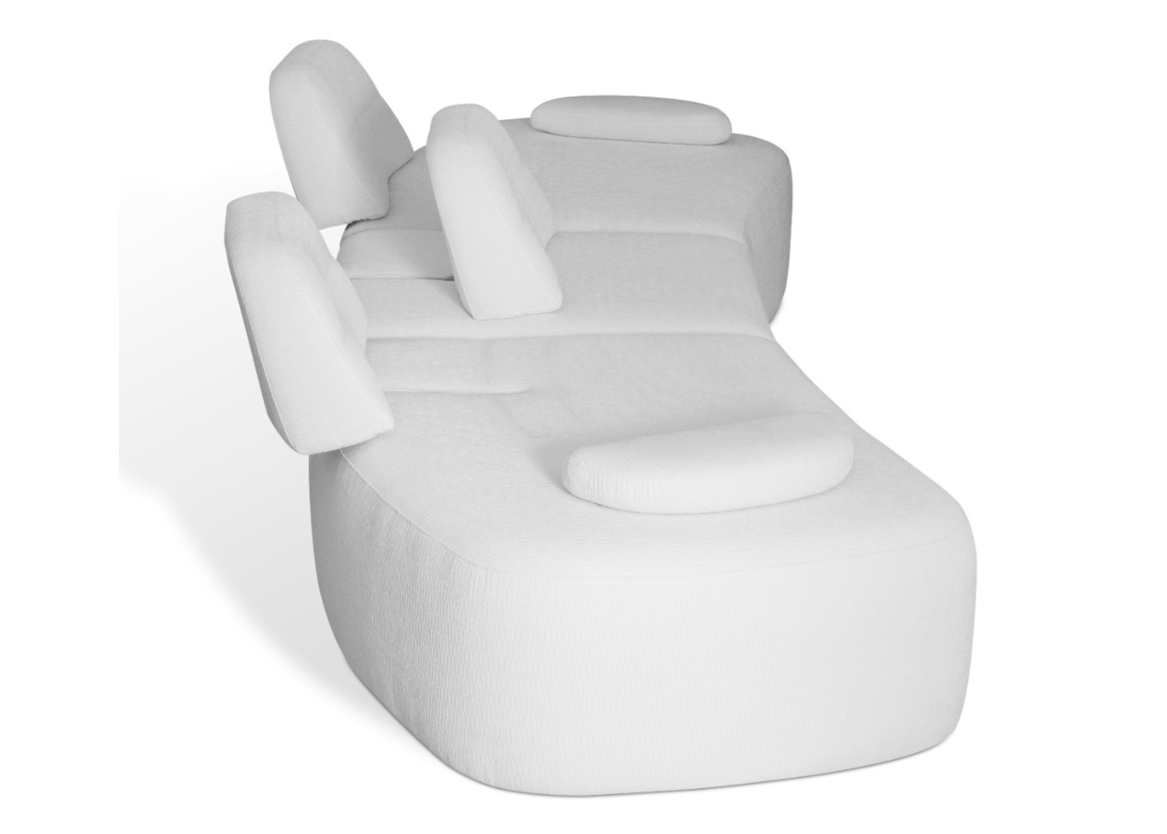 Sofá Magnus com encostos inclinados e assento amplo