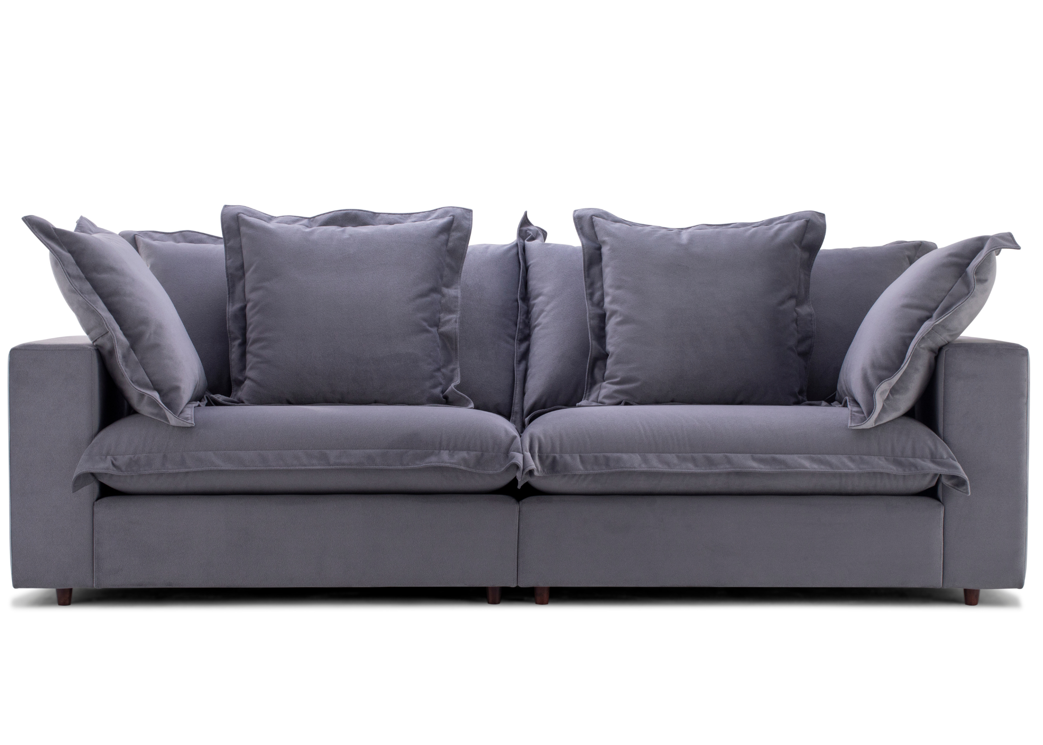 Sofá Iolanda: Conforto e sofisticação em cada detalhe.