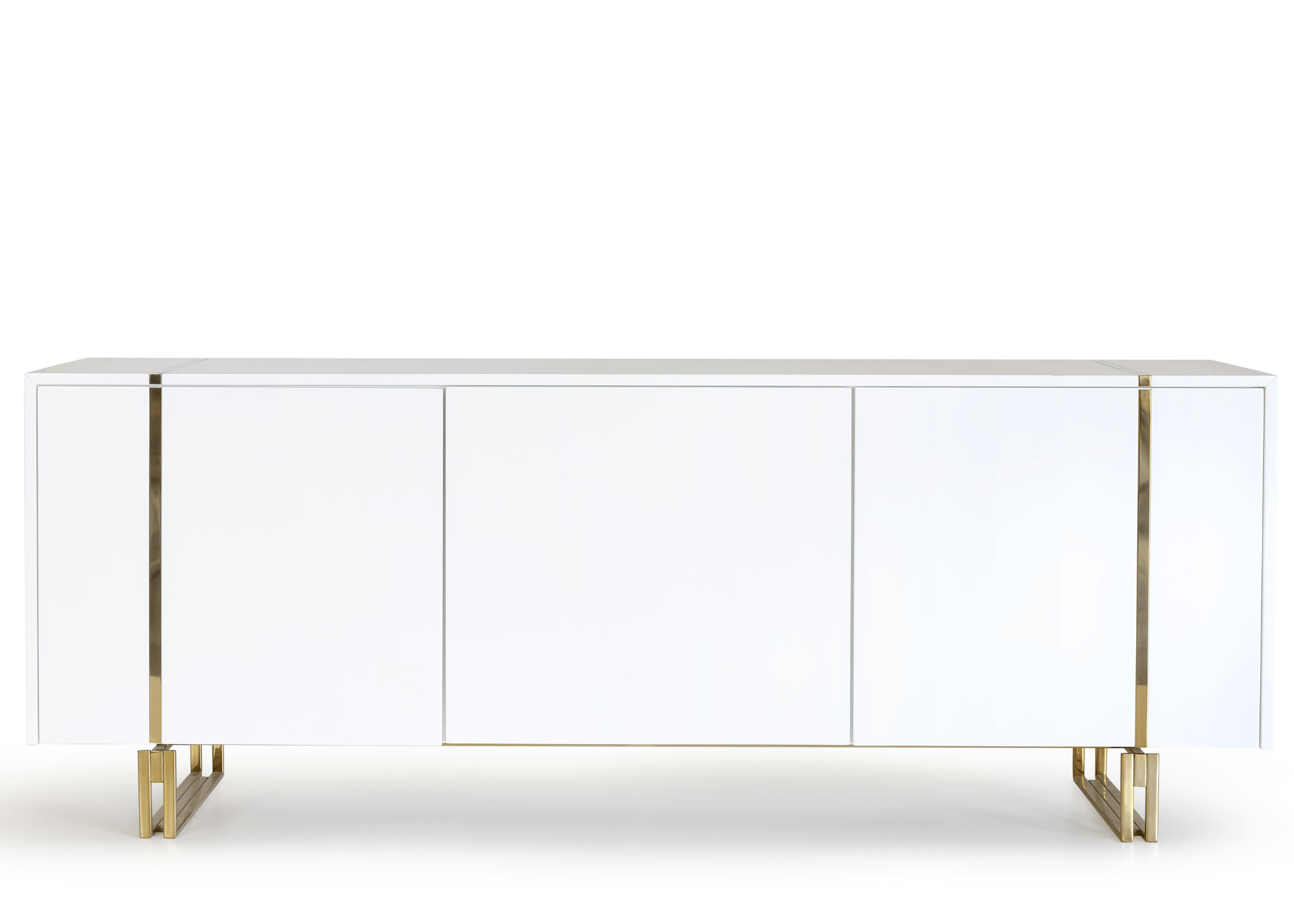 Buffet de duas portas para sala de jantar, modelo Martim, com estrutura em inox dourado e acabamento em laca branca, ideal para ambientes modernos e sofisticados.