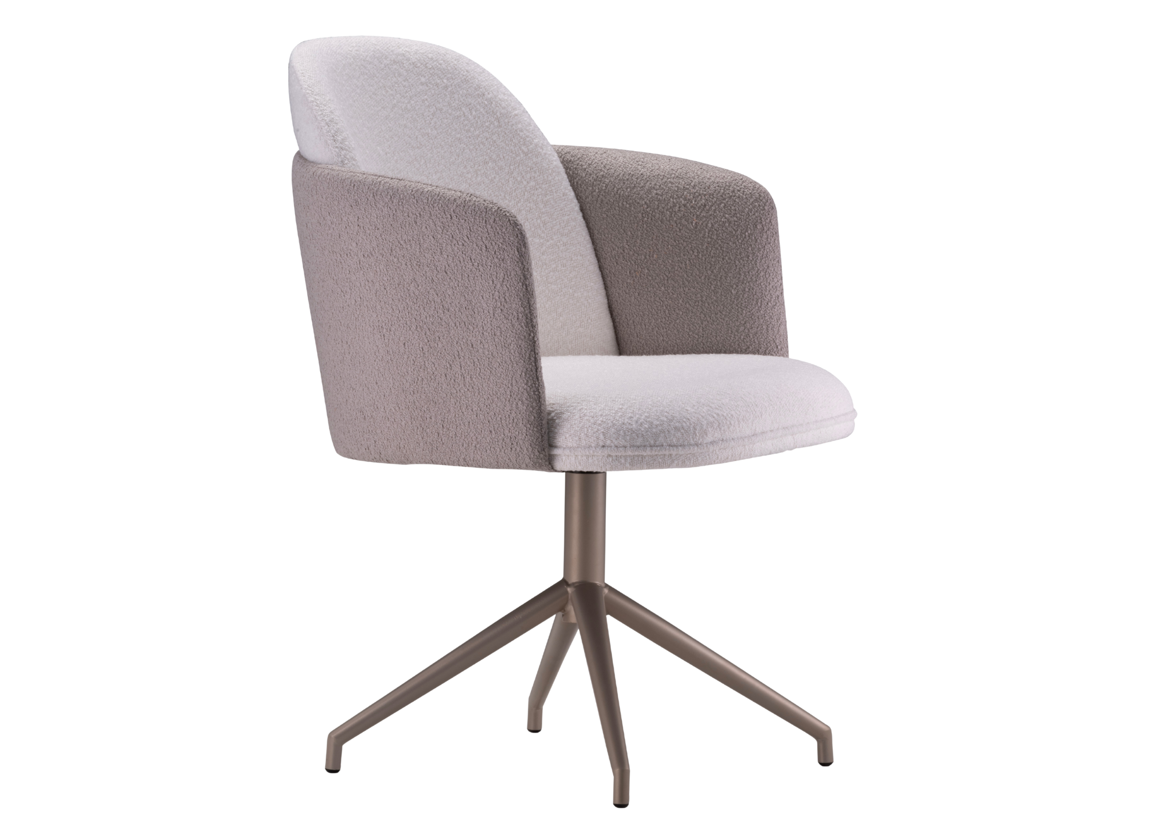 Cadeira de jantar Claribel com base dourada e estofado em tecido bouclê off-white. Móvel sofisticado e elegante para composições contemporâneas em salas de jantar.