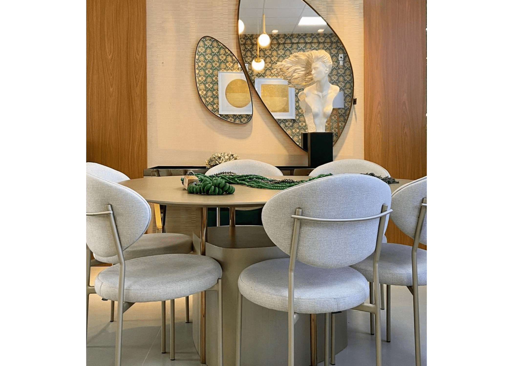 O conforto que você merece na Cadeira Lis.