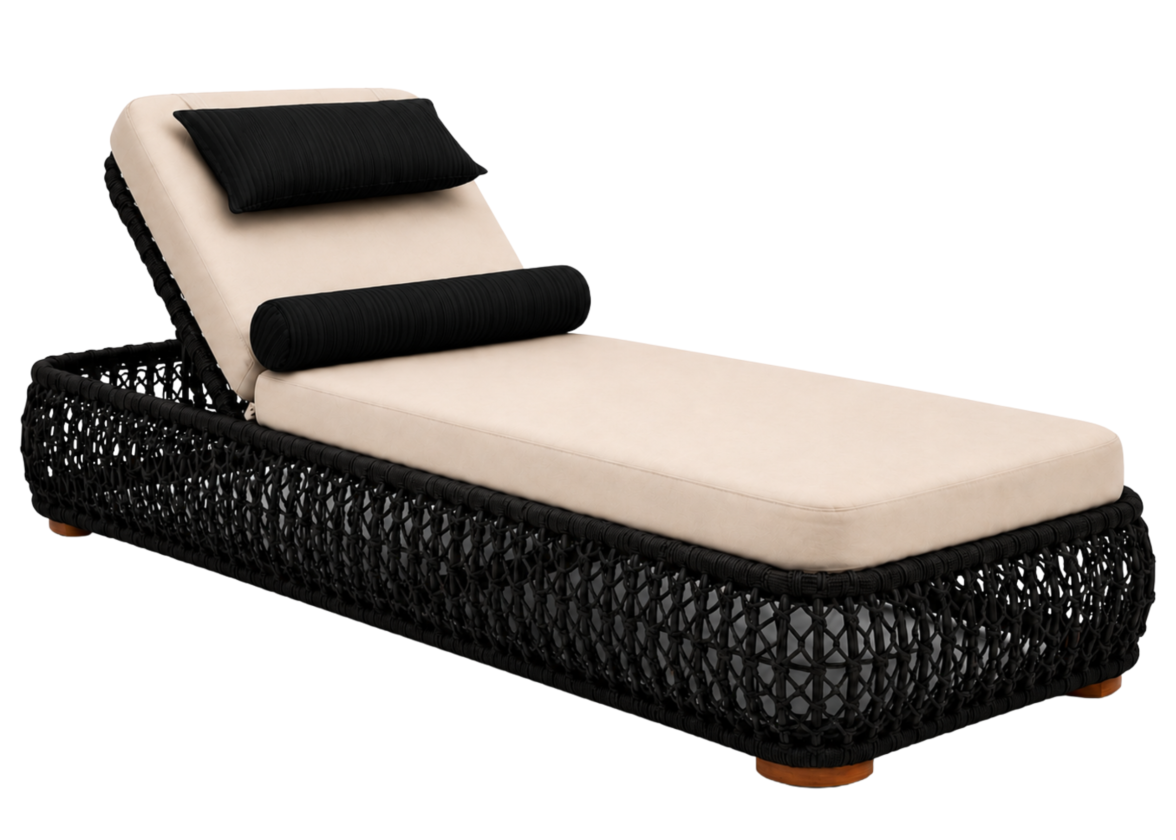 Chaise Solaris para área externa com pés em madeira cumaru e acabamento em corda náutica, apresentando design moderno e resistente para ambientes ao ar livre.