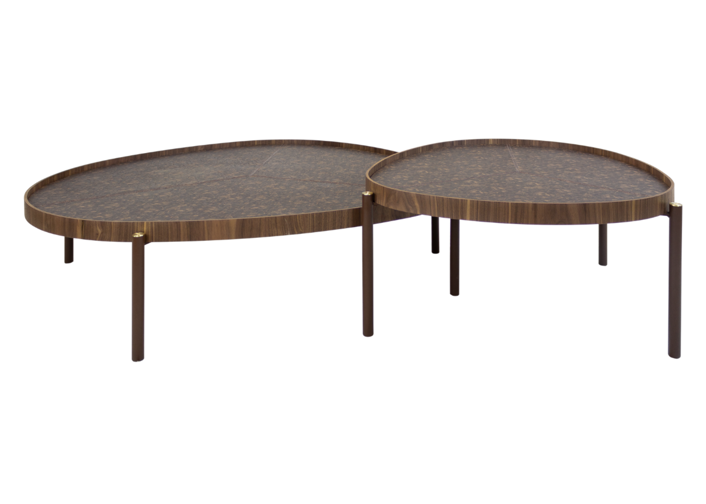 Mesa de centro modelo Luminar com bandeja revestida em recouro e estrutura elegante. Design sofisticado e funcional, ideal para ambientes contemporâneos, apresentada sobre fundo neutro.