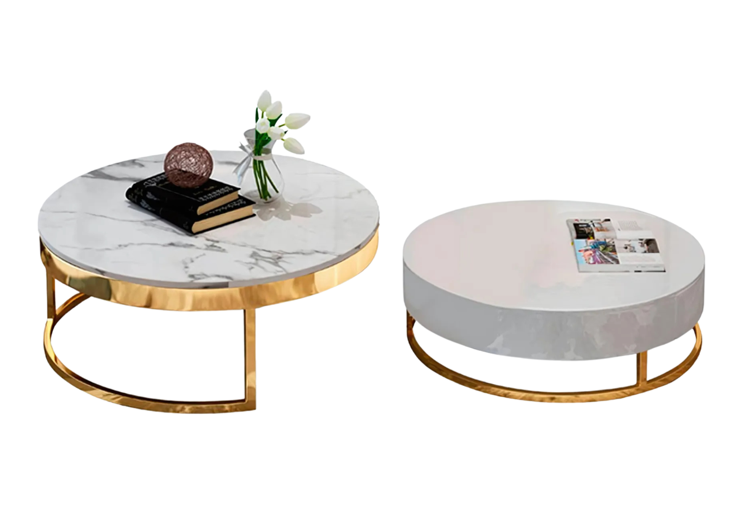 Mesa de centro com tampo de vidro marmorizado Carrara e base metálica, vista sobre fundo neutro. Móvel elegante que combina sofisticação e leveza na decoração da sala de estar.