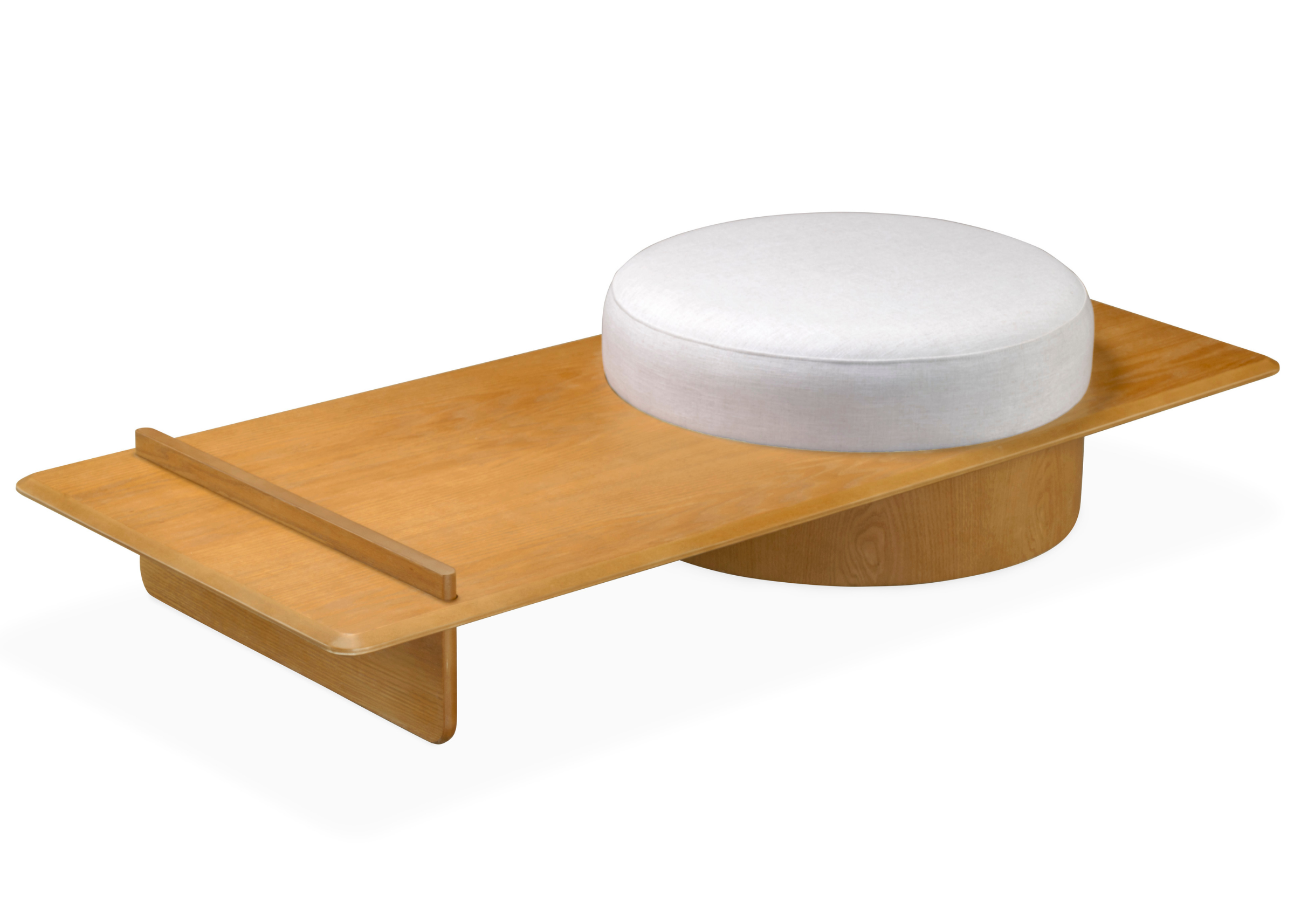Mesa de centro Meline laminada com puff central revestido em tecido off white, apresentando design sofisticado e elegante, ideal para compor ambientes modernos e refinados.