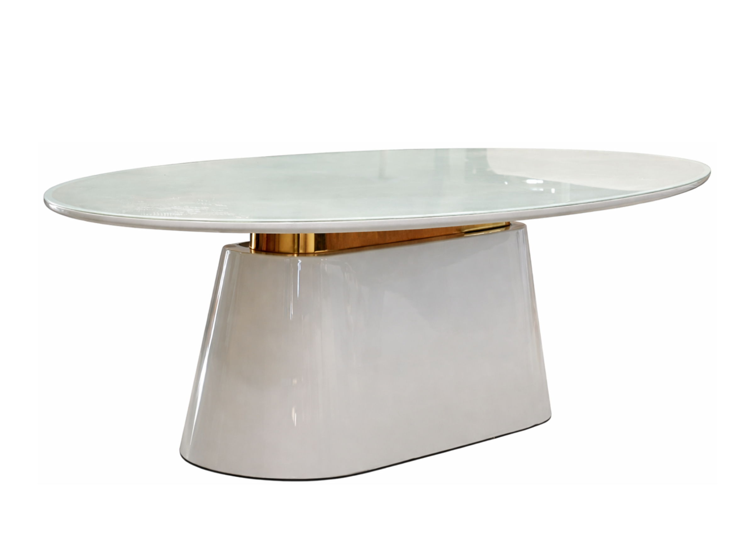 Mesa de jantar oval modelo Favo, com design luxuoso e linhas elegantes, ideal para salas de jantar sofisticadas e contemporâneas.