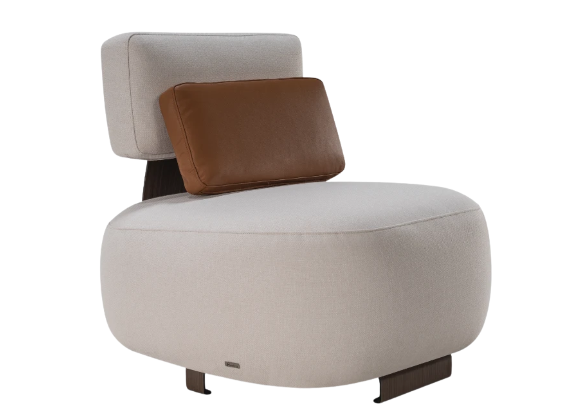 Poltrona Tonda com revestimento off white e almofada decorativa, oferecendo conforto, elegância e design contemporâneo para salas de estar sofisticadas.