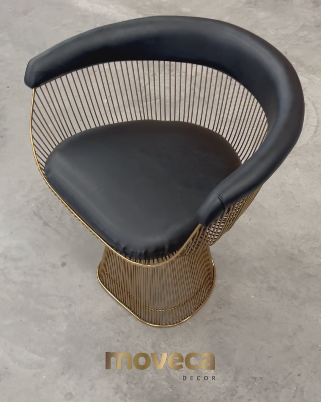 Cadeira Platner em aço inox 304 no veludo verde. Moveis de alto padrão.