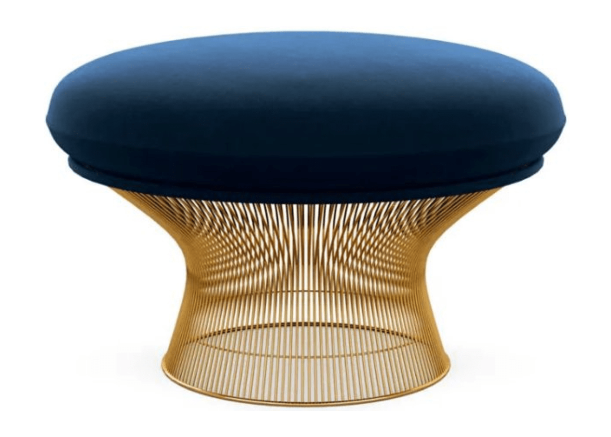 Puff modelo Platner com base em inox dourado e assento em veludo azul. Design refinado e contemporâneo, ideal para ambientes sofisticados, apresentado sobre fundo neutro.