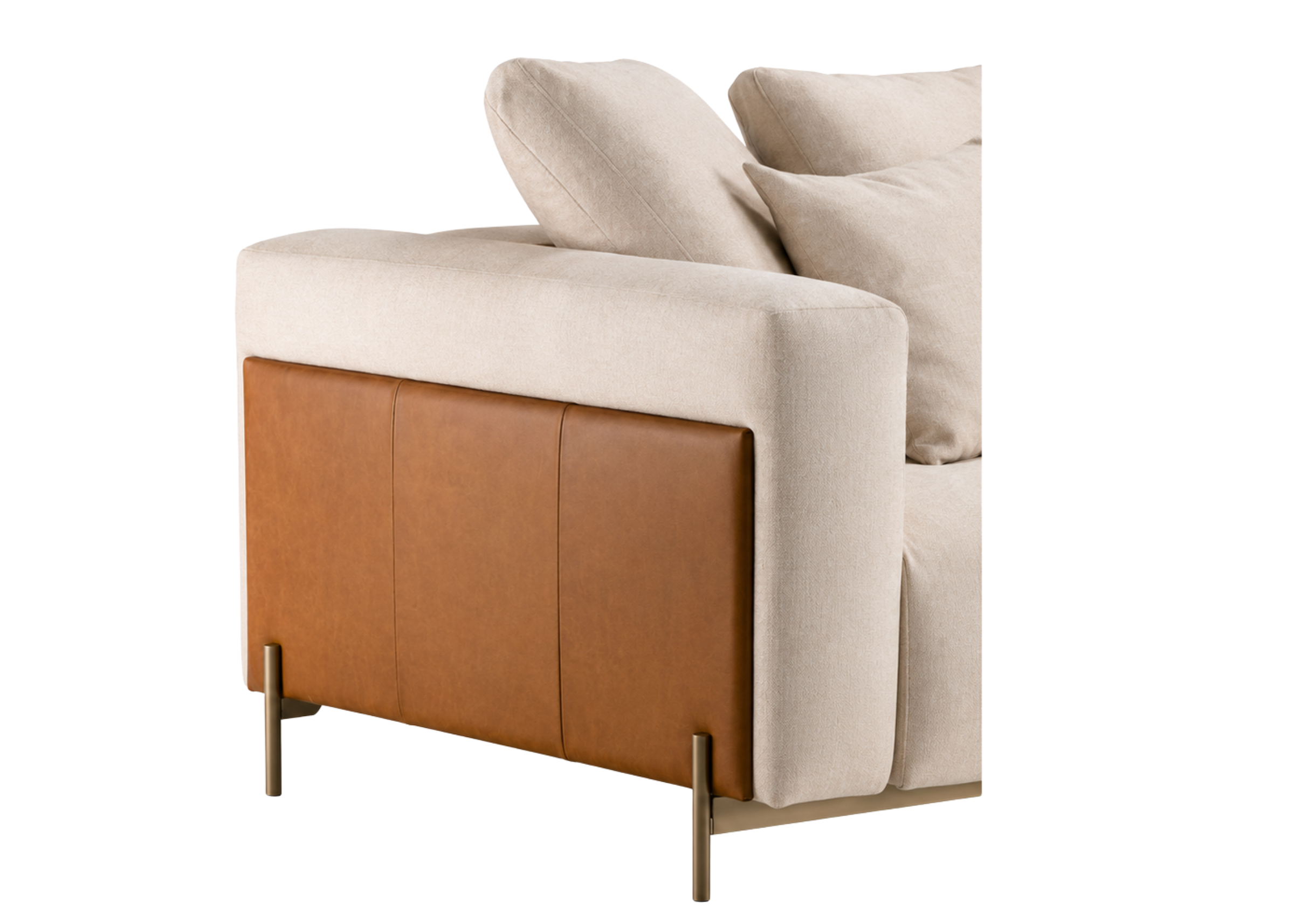 Sofá Adines com detalhes sofisticados em couro caramelo, apresentando design elegante e contemporâneo, ideal para compor ambientes modernos e refinados.