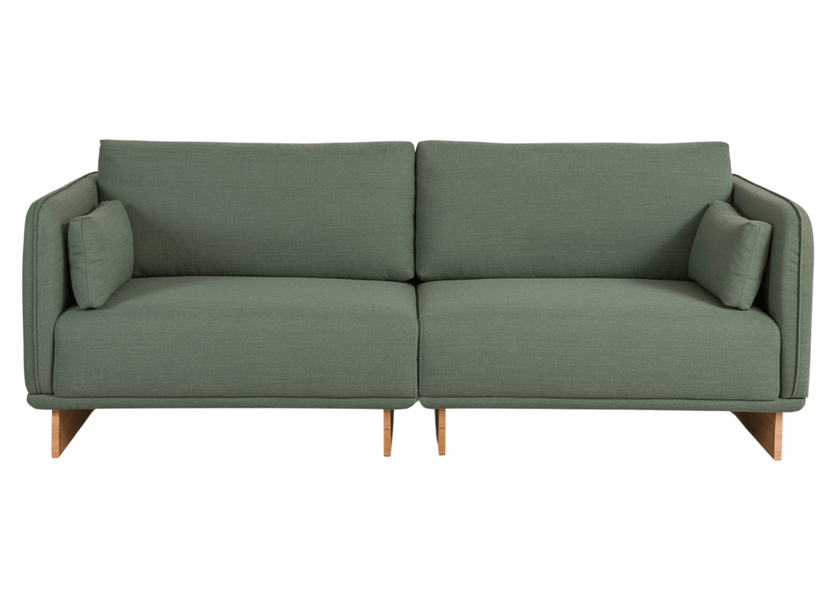 Sofá Comfort com design contemporâneo e linhas clean, revestido em tecido verde, vista frontal sobre fundo claro. Estofado moderno pensado para salas de estar acolhedoras e ambientes com estética sofisticada.