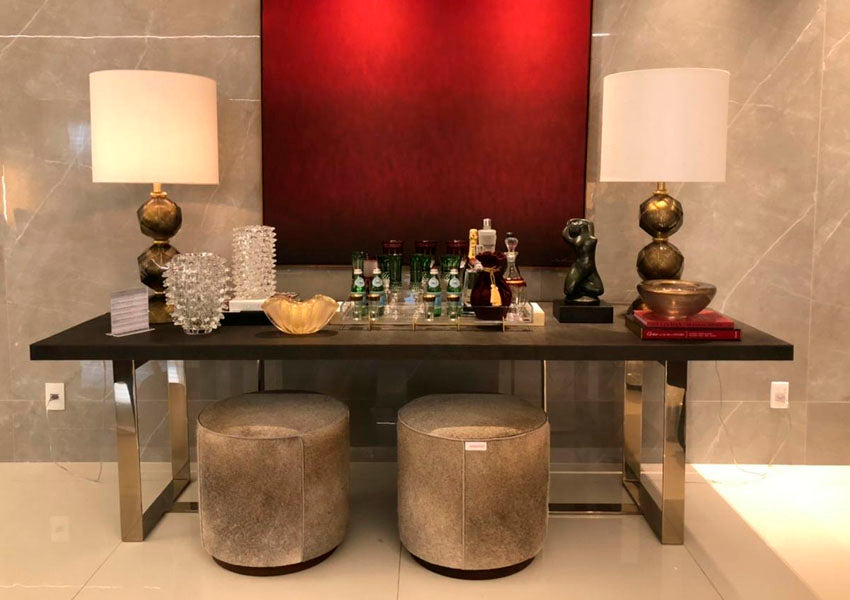 Aparador Eldorado em aço inox: Um toque de modernidade e luxo em seu ambiente.