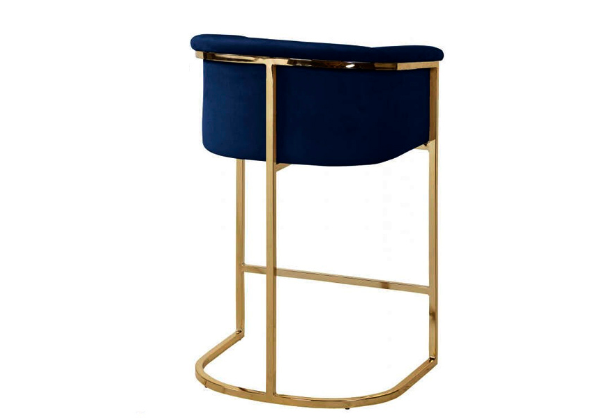 Detalhe da base curva em aço inox 304 da banqueta Vegas, mostrando sua elegância e durabilidade.