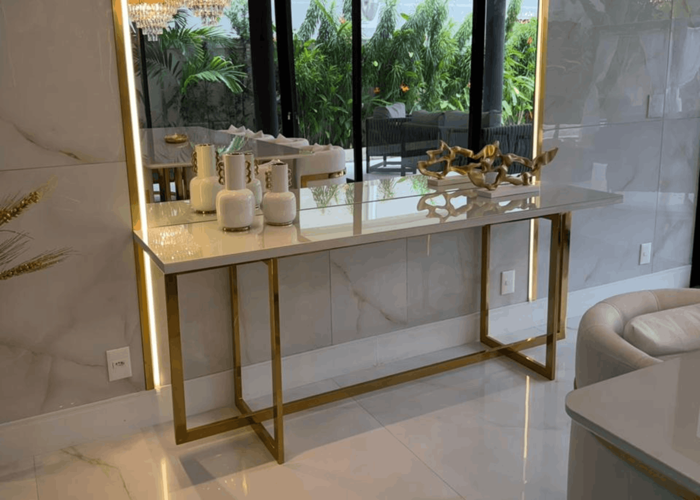 Aparador Primme I com combinação de inox e tampo elegante, peça versátil para decoração moderna.