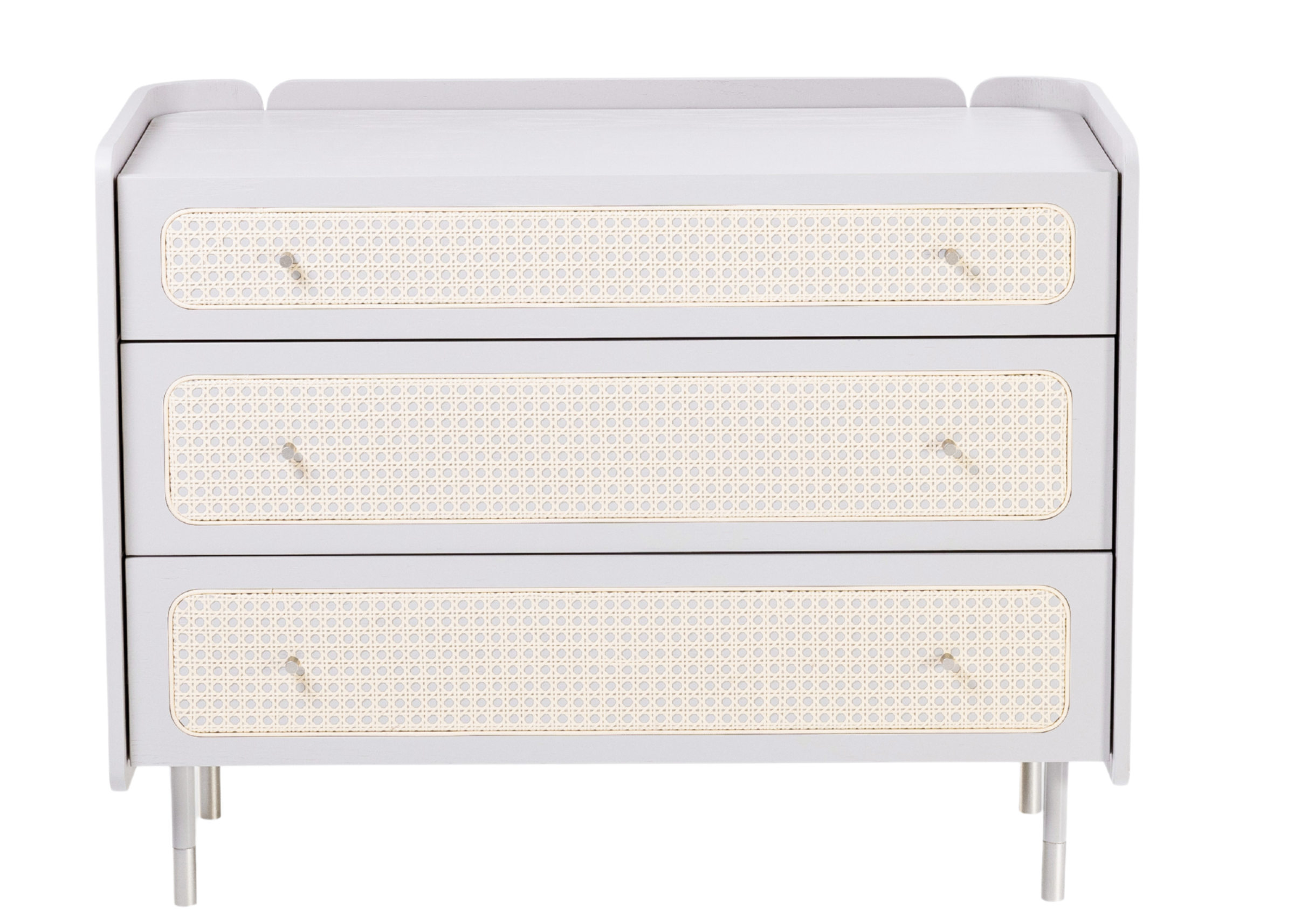 Cômoda Mark em madeira natural com pés metalizados e acabamento refinado para ambientes modernos.