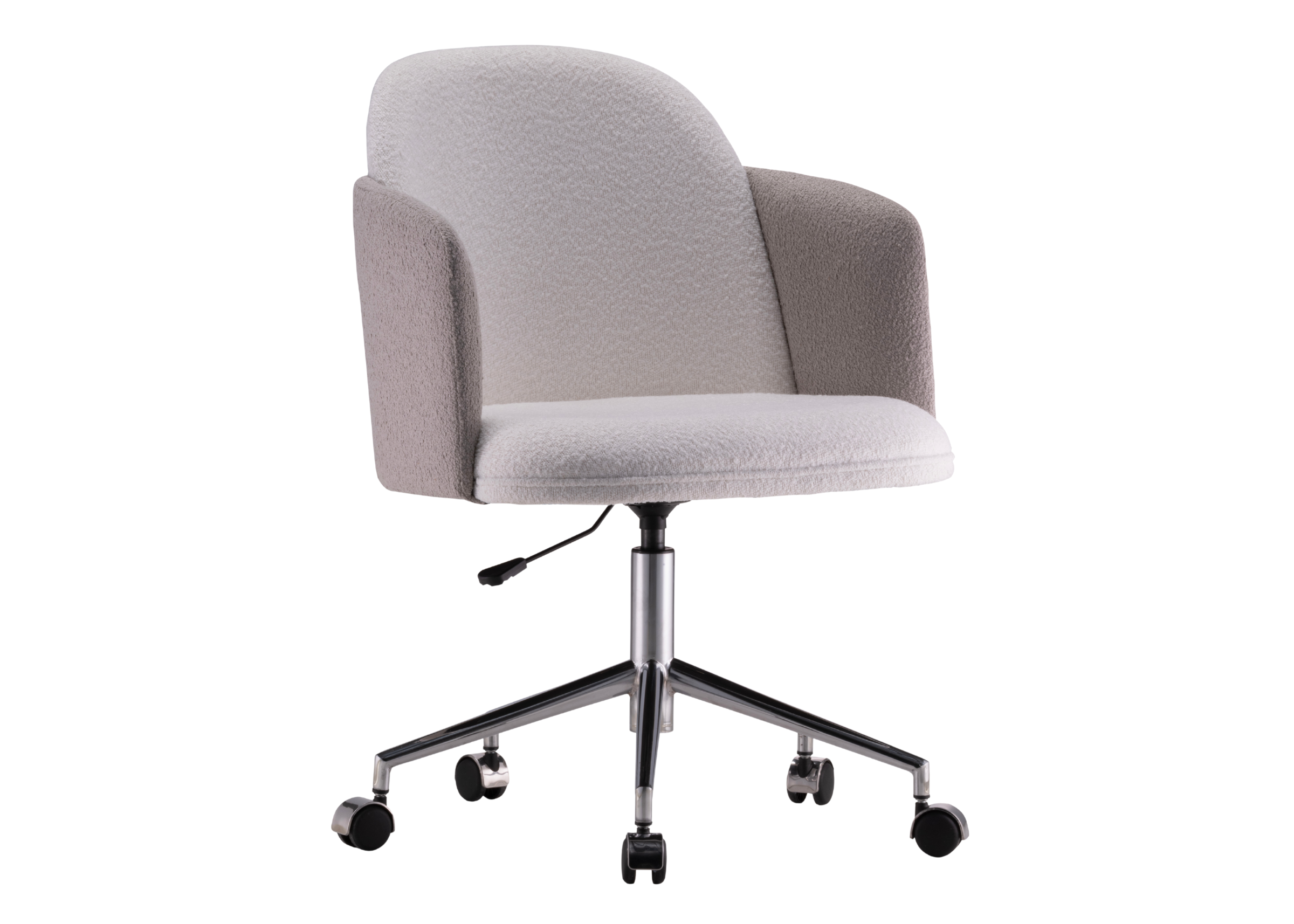 Cadeira de escritório Claribel giratória, estofada em tecido bouclê off-white. Móvel sofisticado e funcional para ambientes de trabalho elegantes.