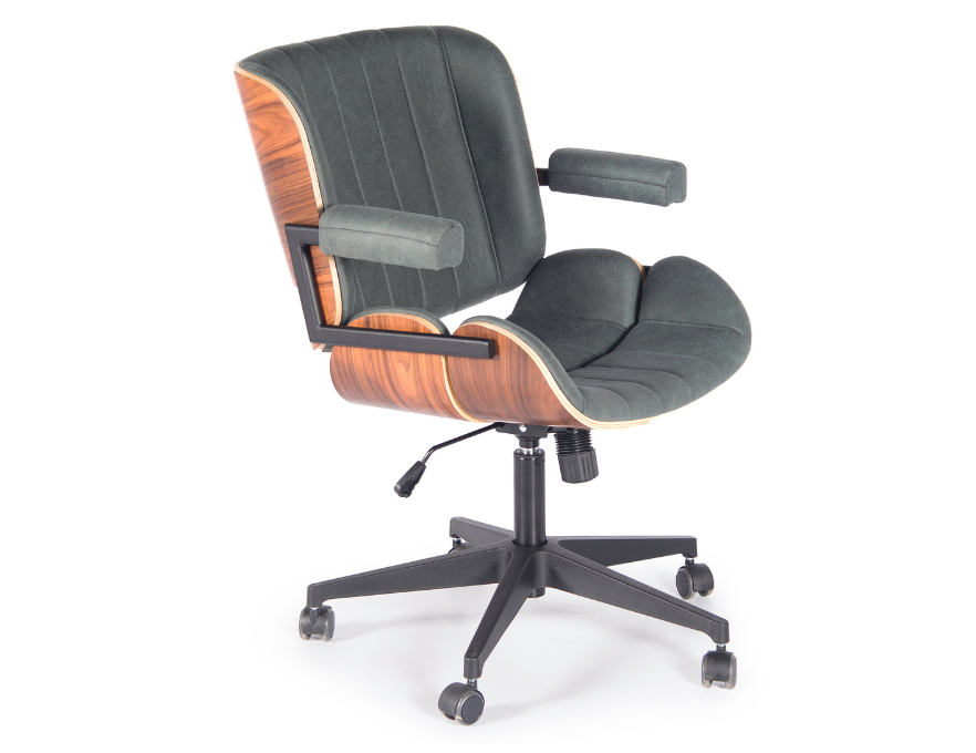 Sofisticação em detalhes: Cadeira Diretor Oca, um toque de luxo para seu ambiente de trabalho.
