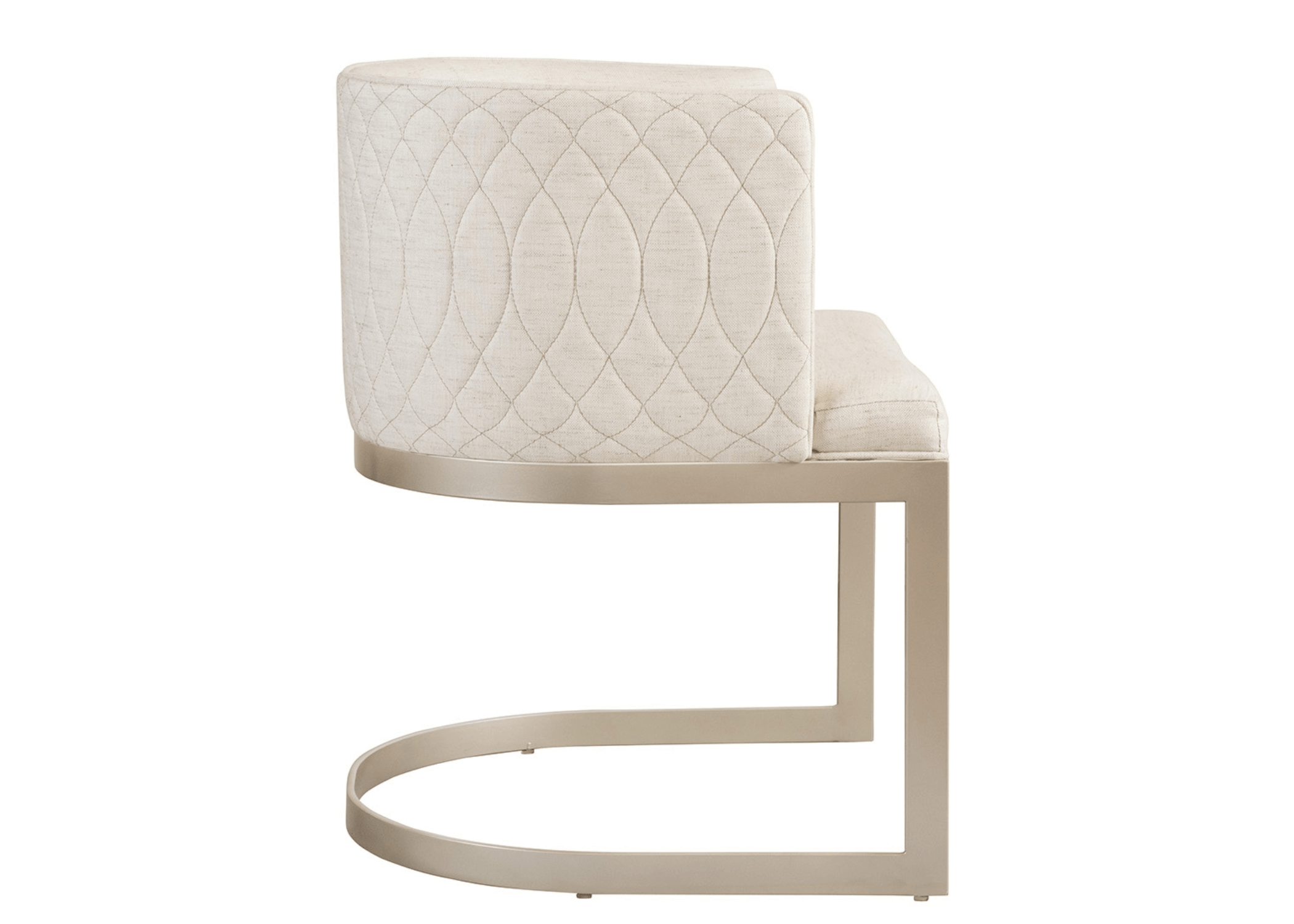 Design contemporâneo: moderno na Cadeira Naya Matelassê.