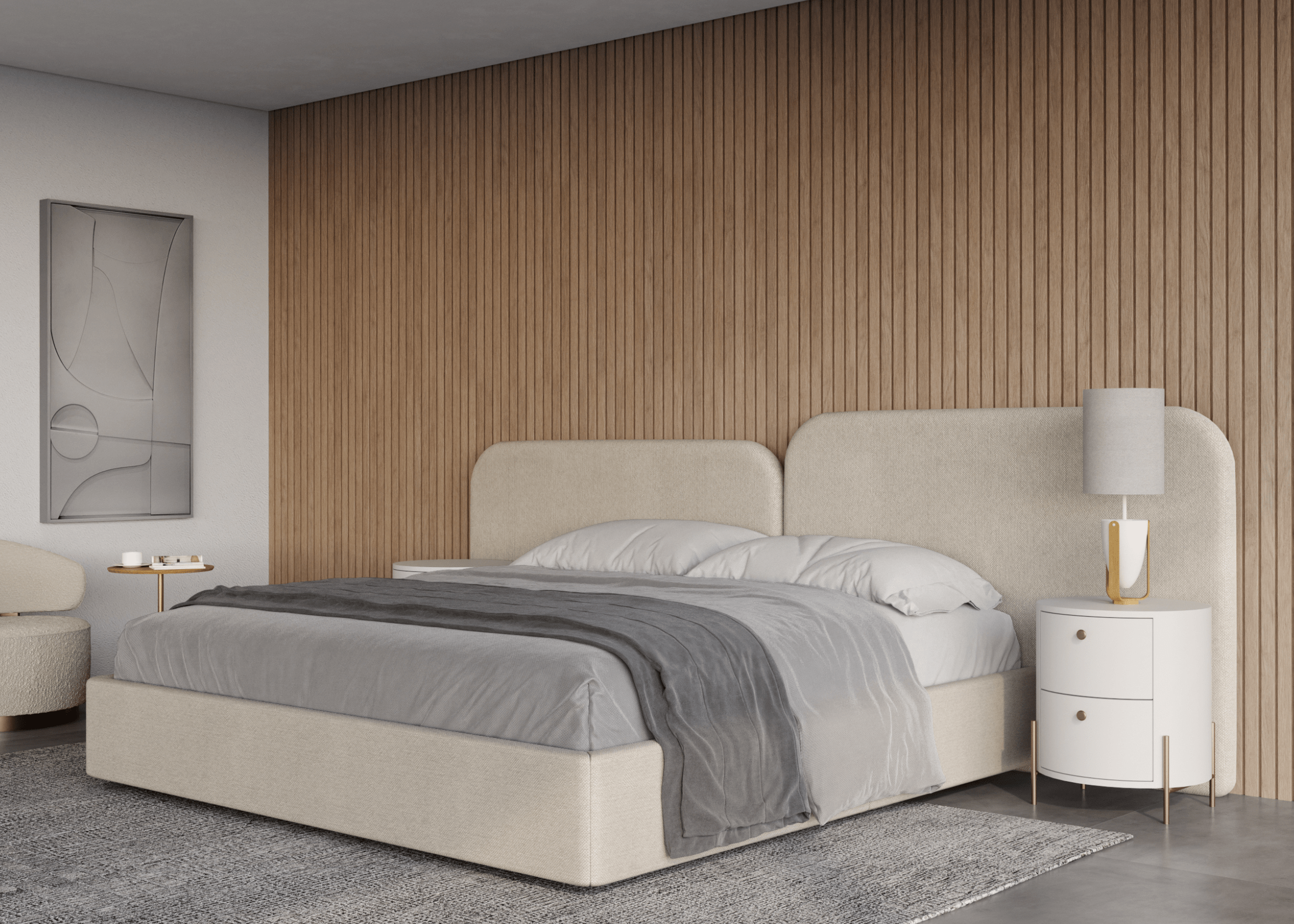 Cama Piuma com mesa de cabeceira integrada e estrutura em tecido bouclê off-white, ambientada. Móvel sofisticado e funcional para dormitórios elegantes.