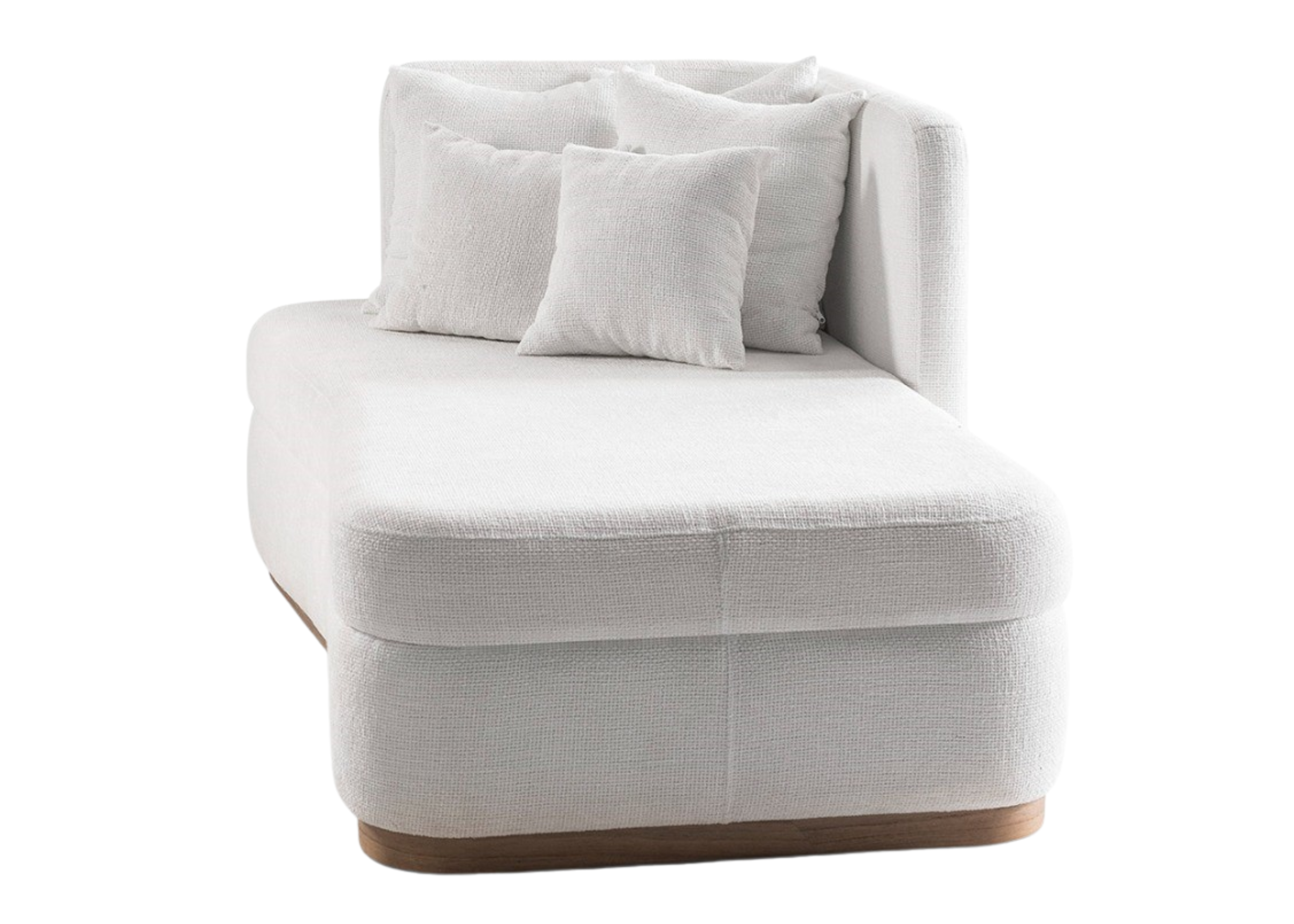 Chaise Diamante com base em madeira e revestimento em linho off white, apresentando design elegante e sofisticado, ideal para compor ambientes modernos e acolhedores.