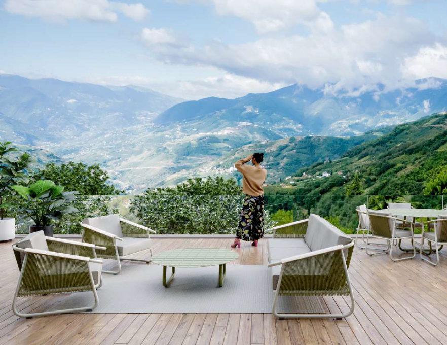 Transforme seu espaço em ar livre com estilo: Mesa de Centro Horizon para momentos relaxantes.
