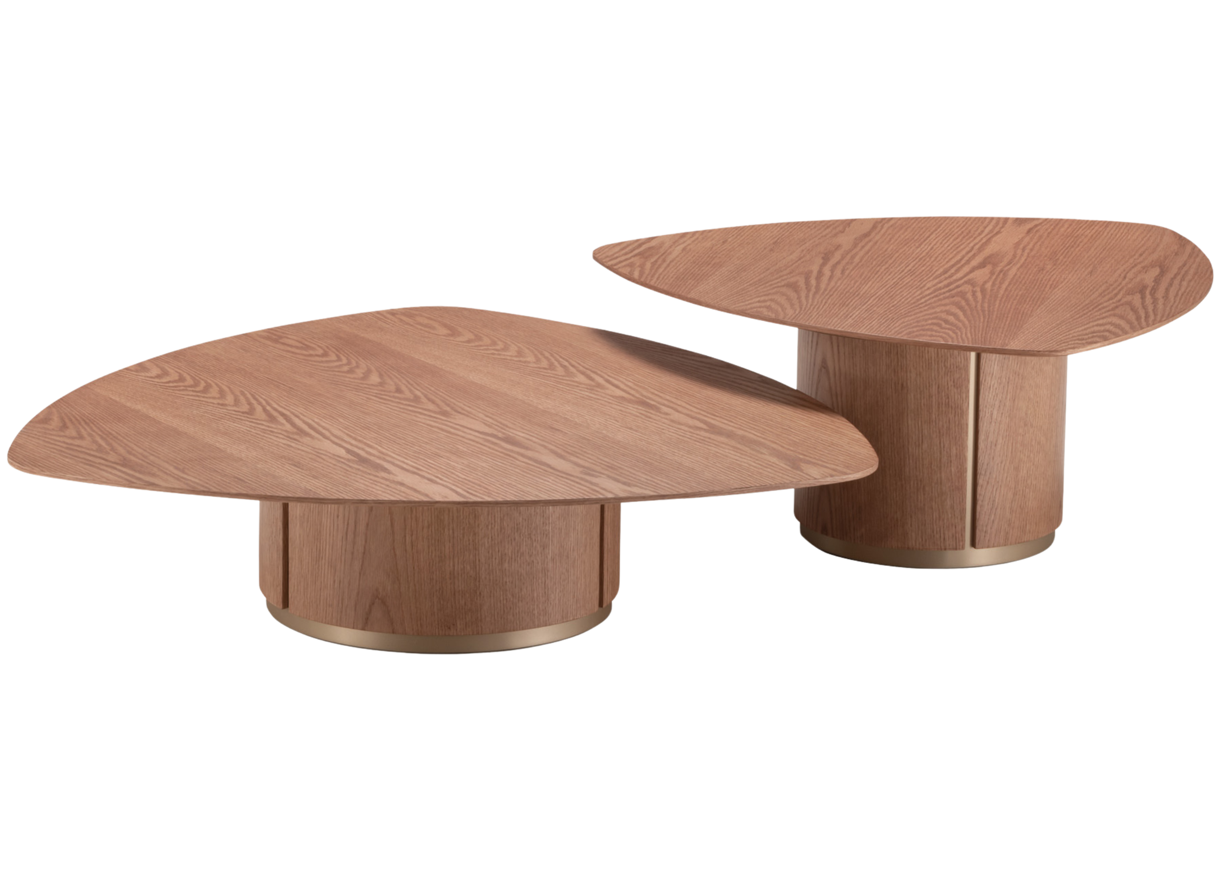 Mesa de centro modelo Fiorella com formato orgânico, confeccionada em carvalho natural. Design fluido e elegante, ideal para composições contemporâneas, apresentada sobre fundo neutro.
