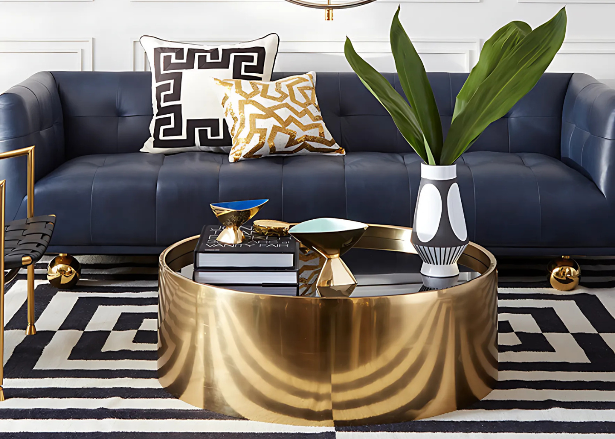 Mesa de centro redonda Lys com tampo em vidro, ideal para salas de estar modernas. Design minimalista e elegante que agrega leveza e sofisticação aos ambientes contemporâneos.
