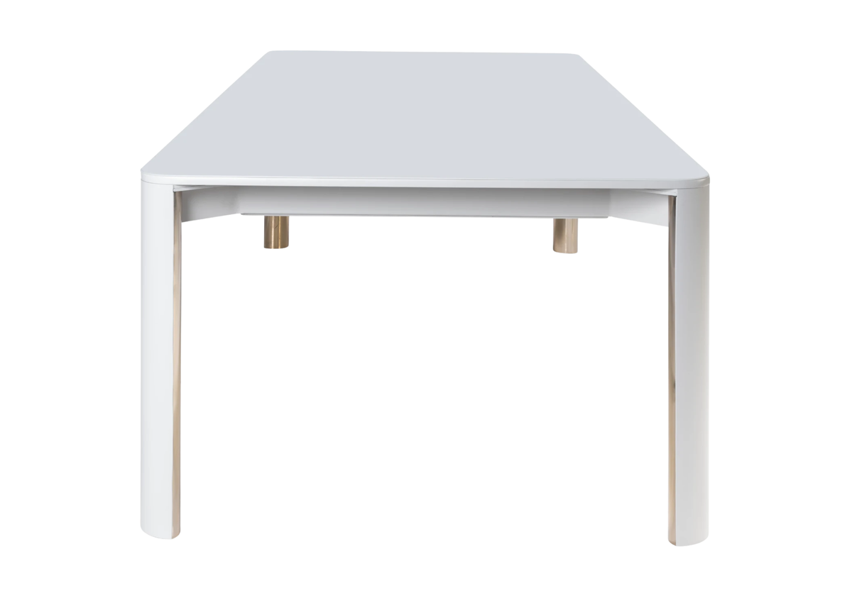 Mesa de jantar Channel branca e belíssima, apresentando design elegante e sofisticado, ideal para compor ambientes modernos e refinados.