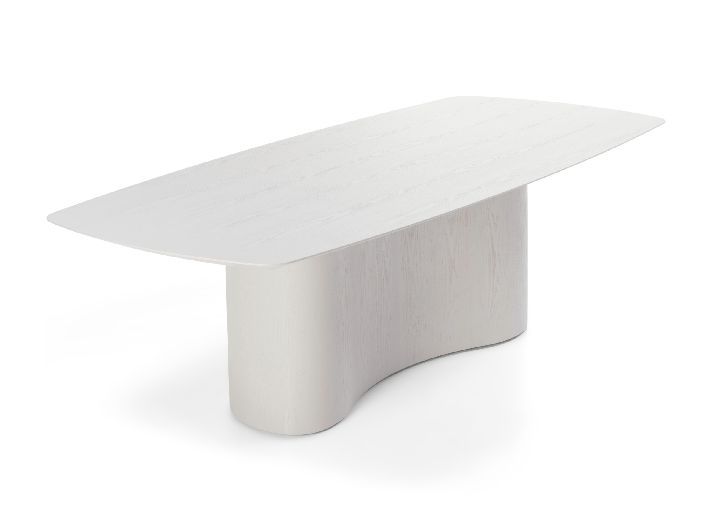 Mesa de jantar retangular com tampo e base em carvalho off white, estrutura orgânica e linhas modernas, ideal para compor salas de jantar sofisticadas.