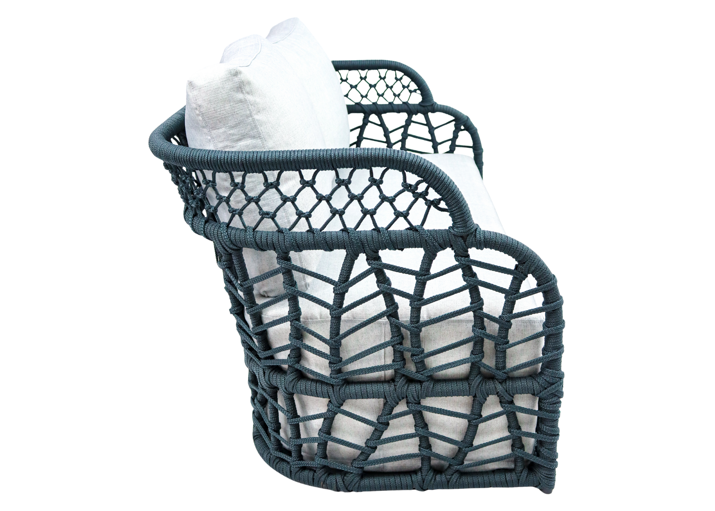 Poltrona em corda náutica modelo Viena para área externa. Móvel para uso externo.