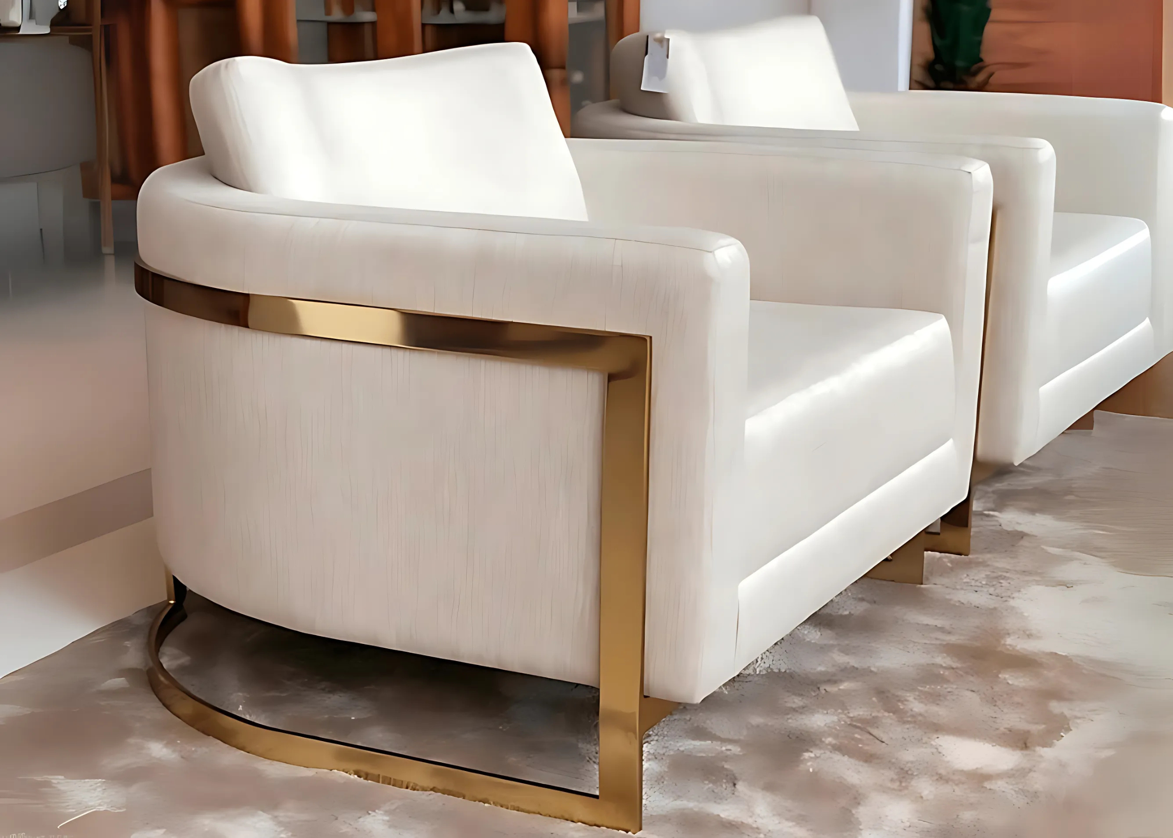 Poltrona Eldorado Slim luxuosa, com design elegante e estofado sofisticado, vista lateral. Móvel contemporâneo e refinado, ideal para ambientes modernos e de alto padrão.