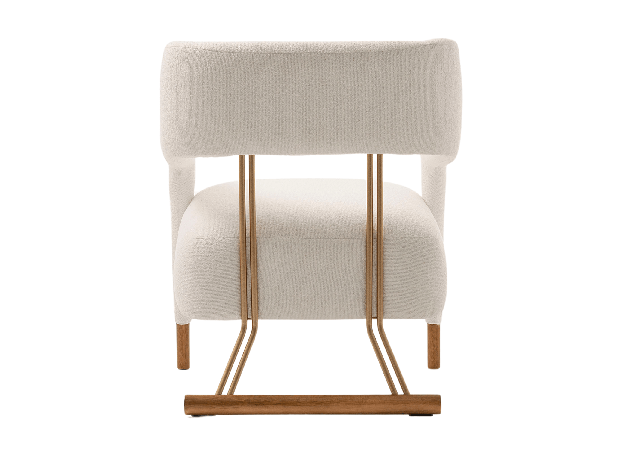 Poltrona Swing com detalhe nas costas em aço carbono dourado e design sofisticado, ideal para ambientes elegantes e contemporâneos.