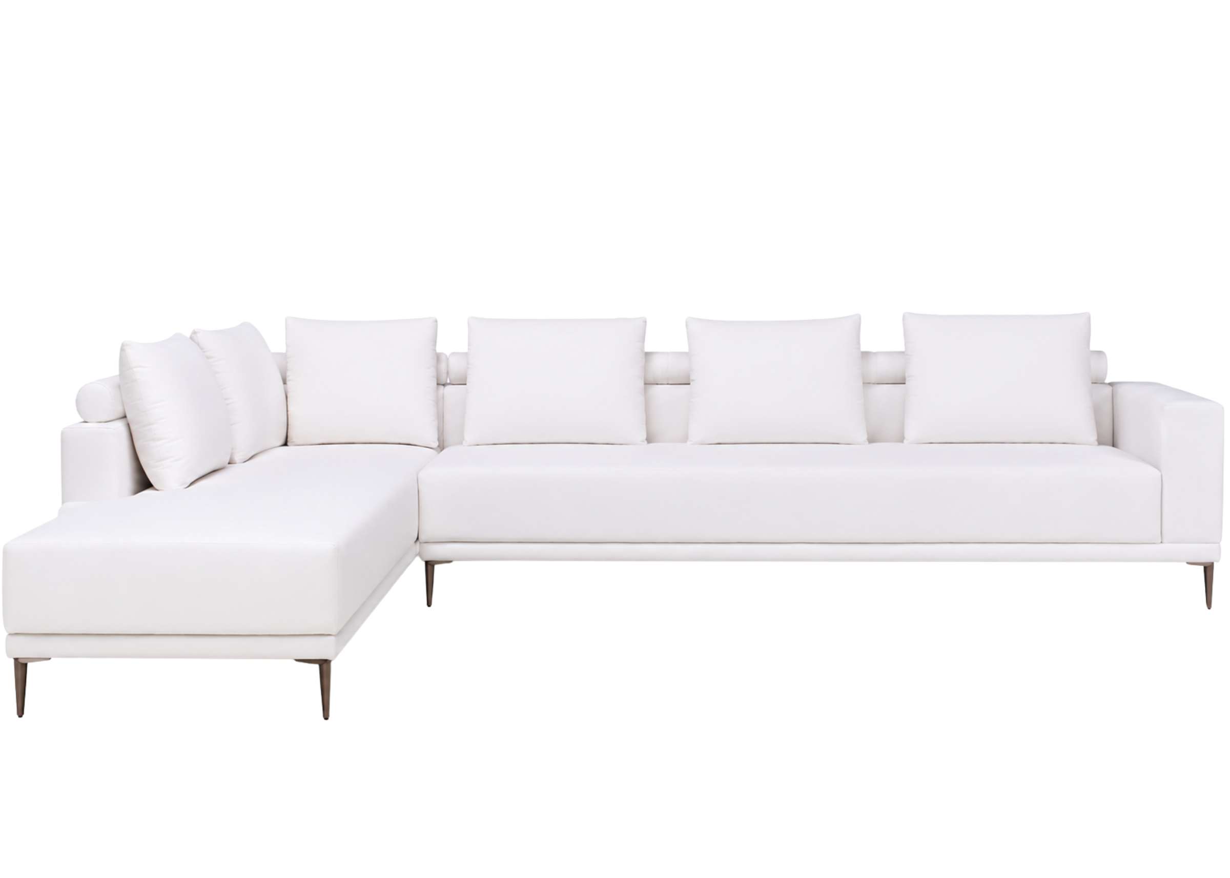 Sofá Beatriz com revestimento branco, apresentando design aconchegante e sofisticado, ideal para compor ambientes modernos e elegantes.