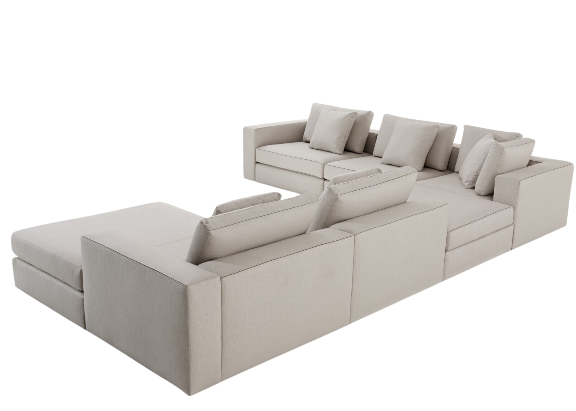 Sofá Portofino com detalhes nas costas e chaise, apresentando design confortável e sofisticado, ideal para compor ambientes modernos e acolhedores.