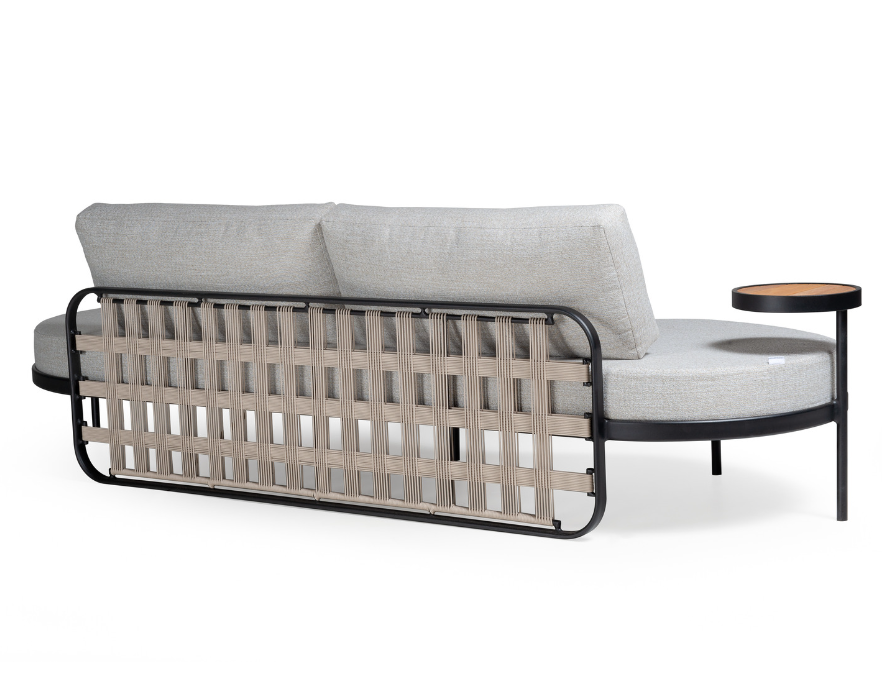 Design moderno e resistente do sofá Oasis para jardins e varandas.