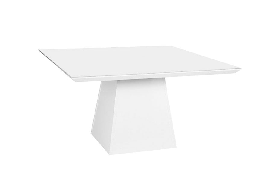 Vista lateral da mesa de jantar Primme, mostrando a harmonia entre a simplicidade do design e a sofisticação do acabamento em vidro marmorizado.
